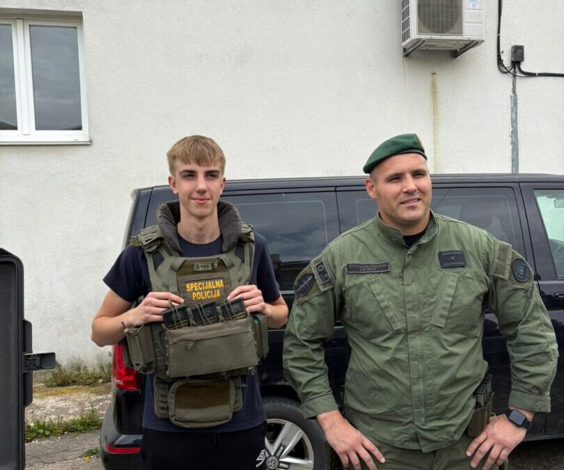 Naši učenici na Danima otvorenih vrata policije